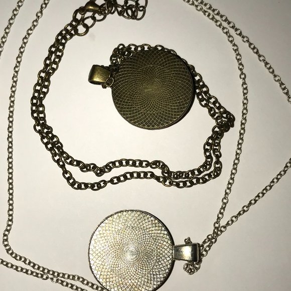 18" 4 Seasons Tree Brass Necklace - Picture 3 of 6